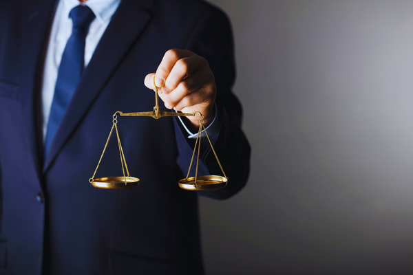 Desvio de Função CLT – Entendas as Implicações Legais