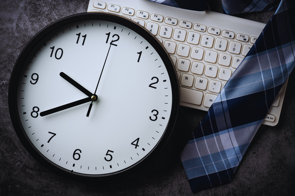 Supressão de Horas Extras – Saiba o Que é e Como Evitar