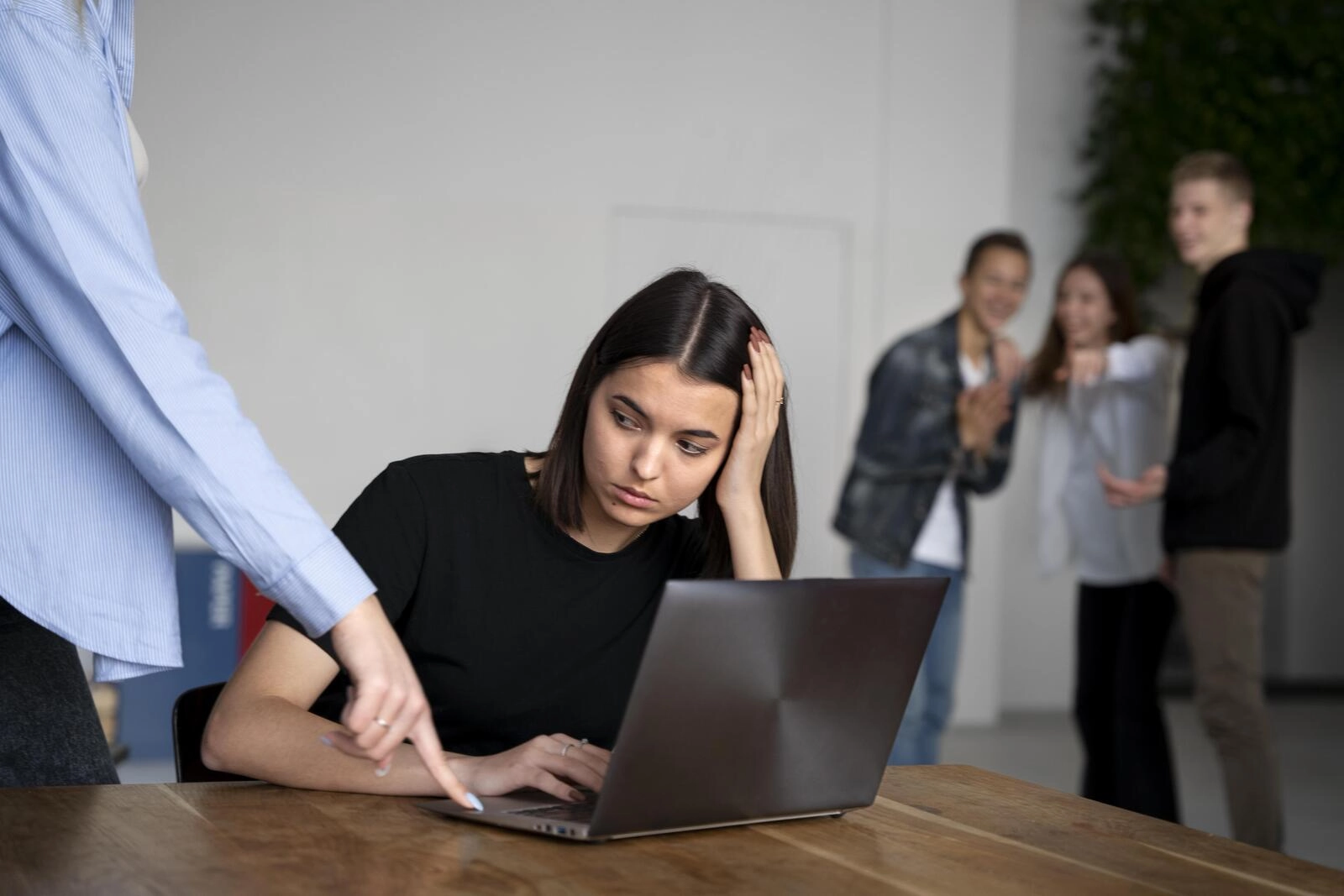 Quais São os Direitos de Quem Sofre Assédio Moral no Ambiente de Trabalho?