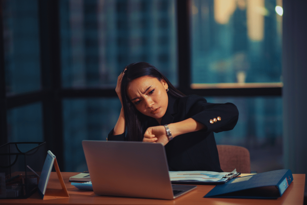 empresa não paga hora extra