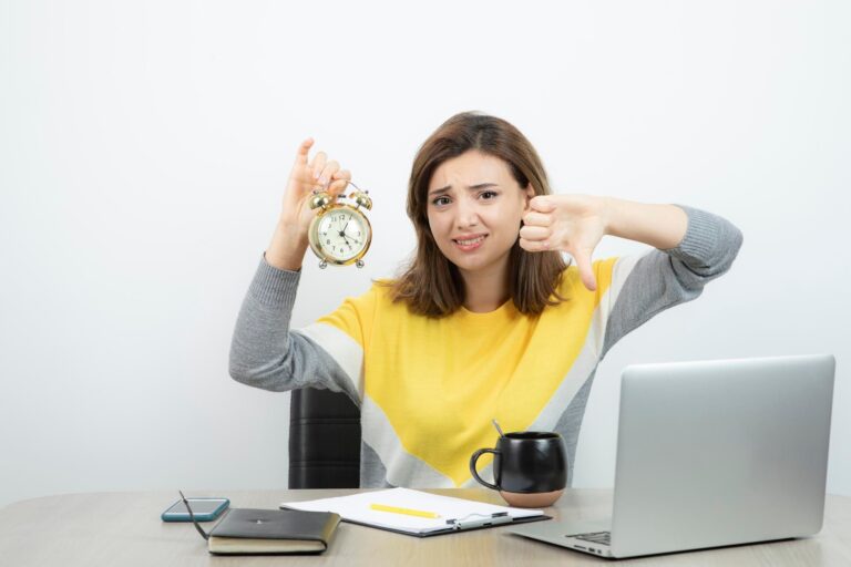 empresa não paga hora extra